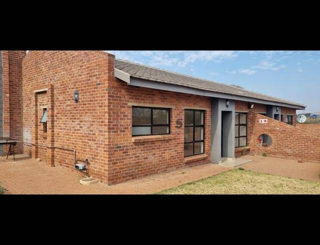 2 BEDROOM PROPERTY TO RENT IN JOHANNESBURG CBD